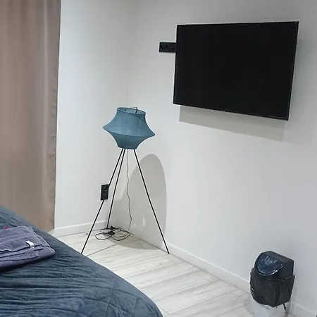 منزل للإقامة Netflix & Chill خنت
